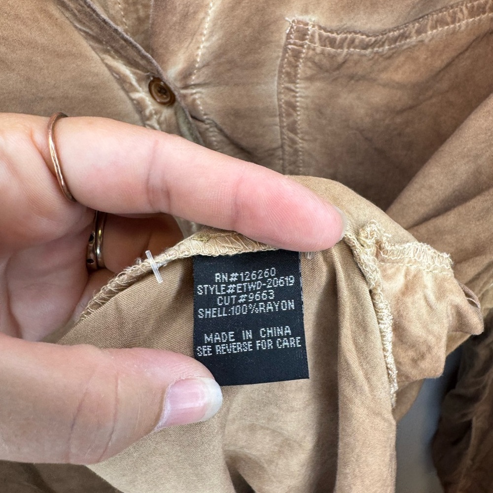 Velvet Heart Washed Rust Brown Button Down Front Pocket Shirt Size Large - Picture 5 of 11